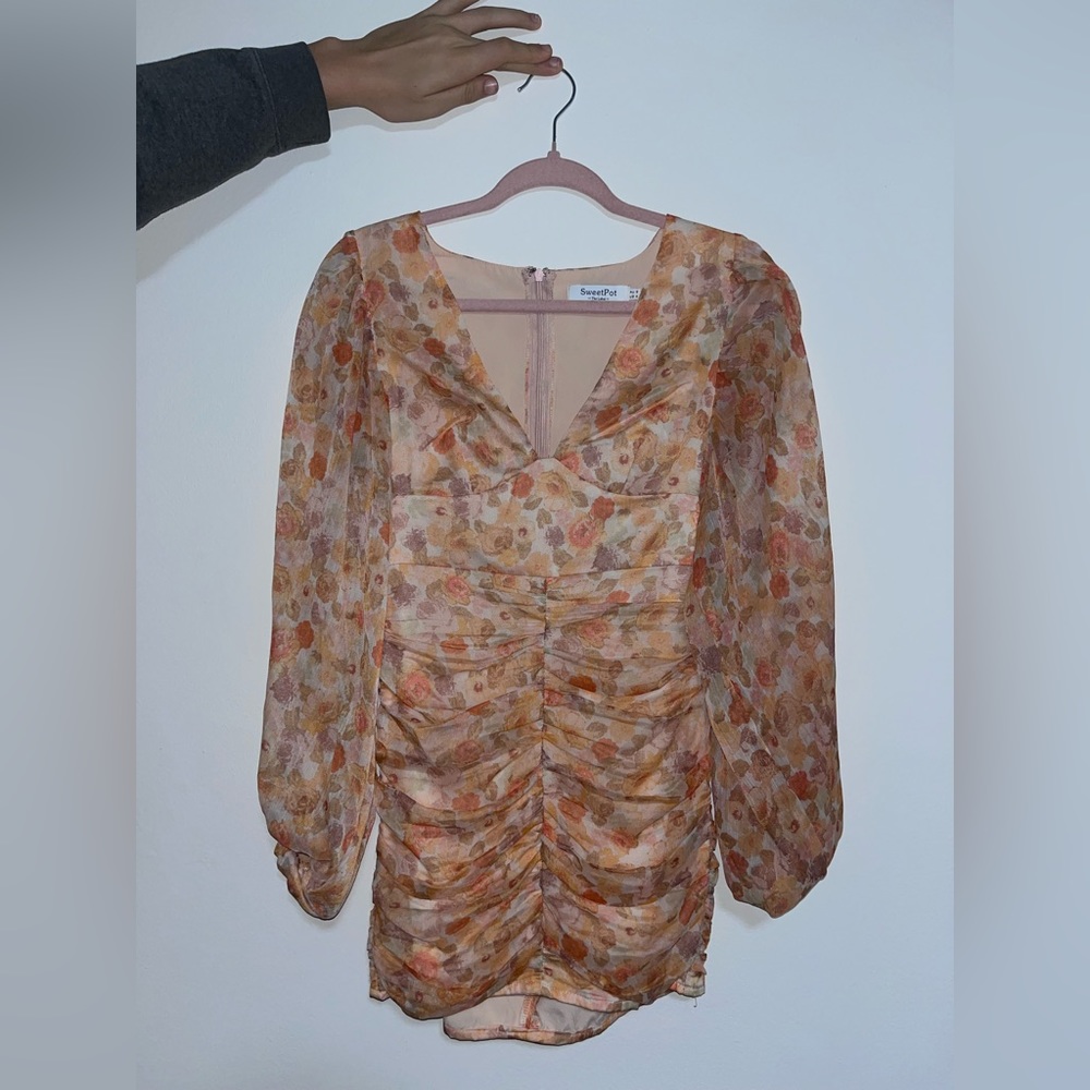 Sweet Pot Long Sleeve Floral Dress
